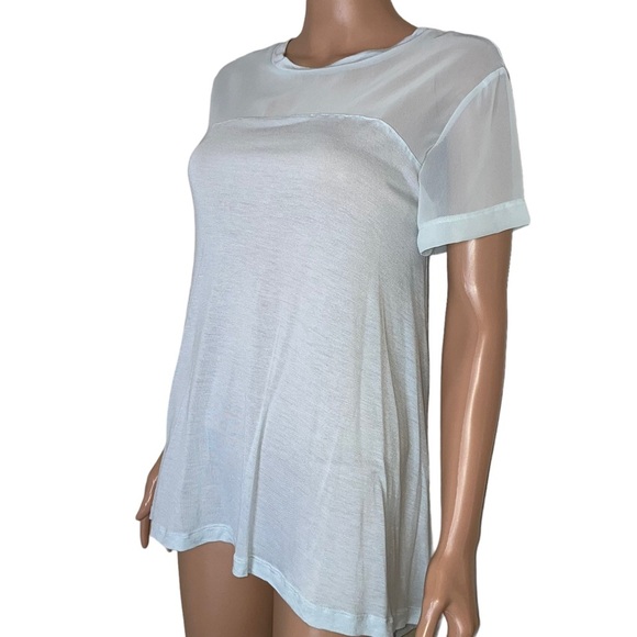 💋Bundle 4 items for $20. Add items💋 to a bundle - Picture 3 of 9